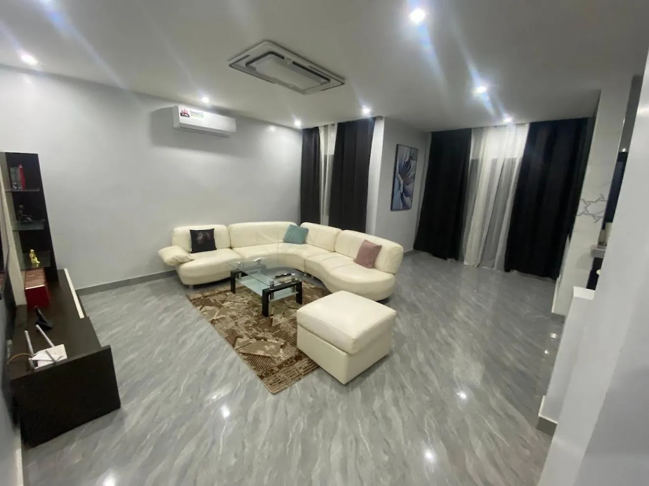 Appartement 2A Residence Keur Baye Moussa Ngor Almadies Dakar-Senegal